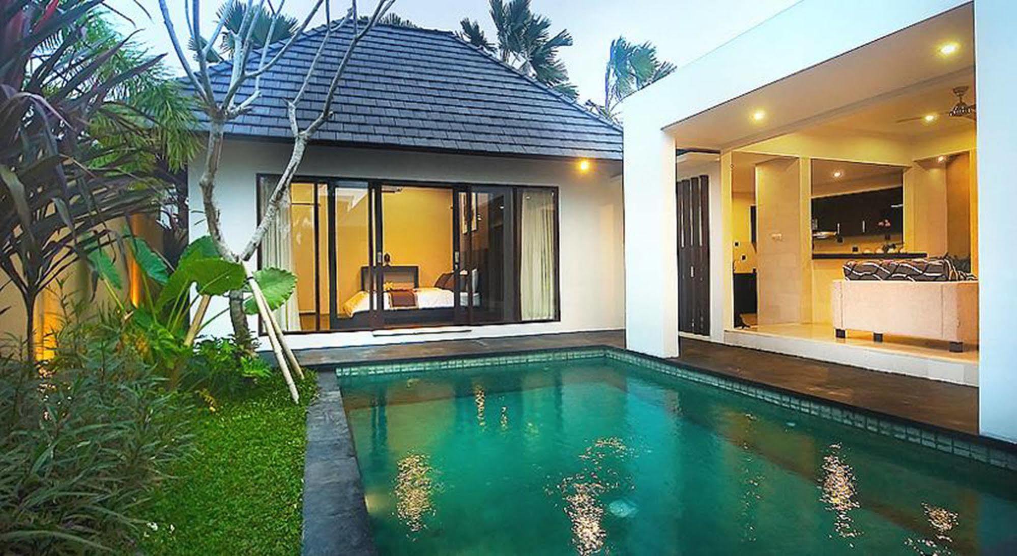 The Adnyana Villas & Spa Denpasar Exterior foto