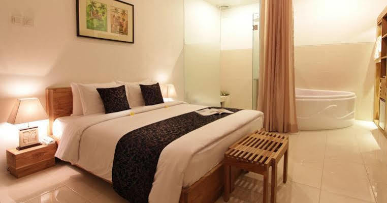 The Adnyana Villas & Spa Denpasar Exterior foto